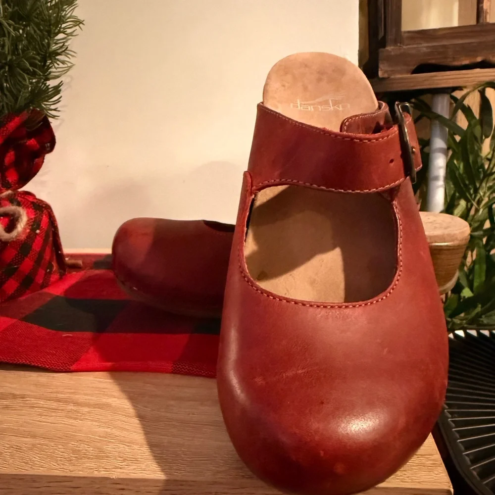 Dansko Burgundy Leather Mary Janes - Picture 1 of 7